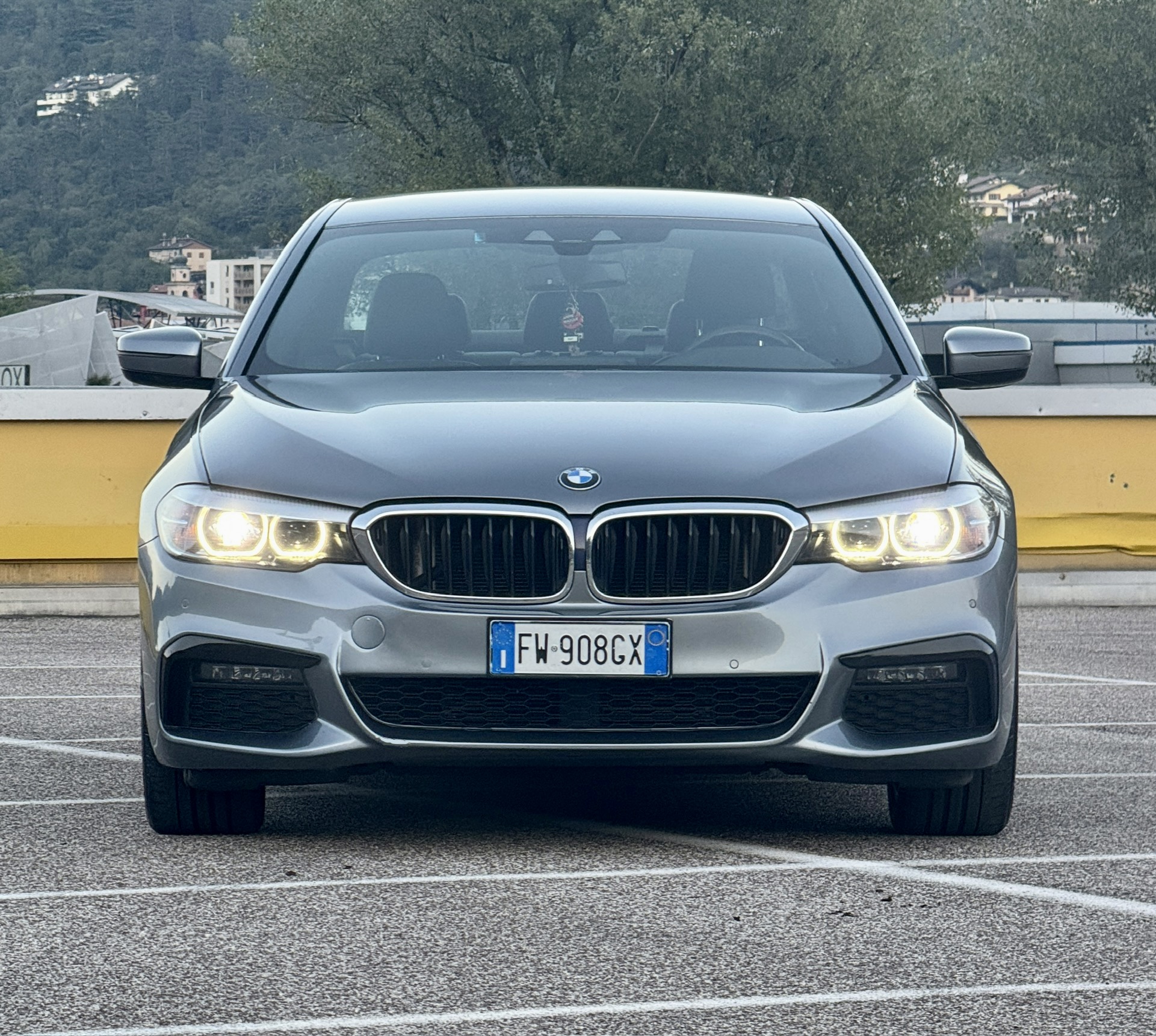 BMW 520d xDrive MSport (2019) — foto 11
