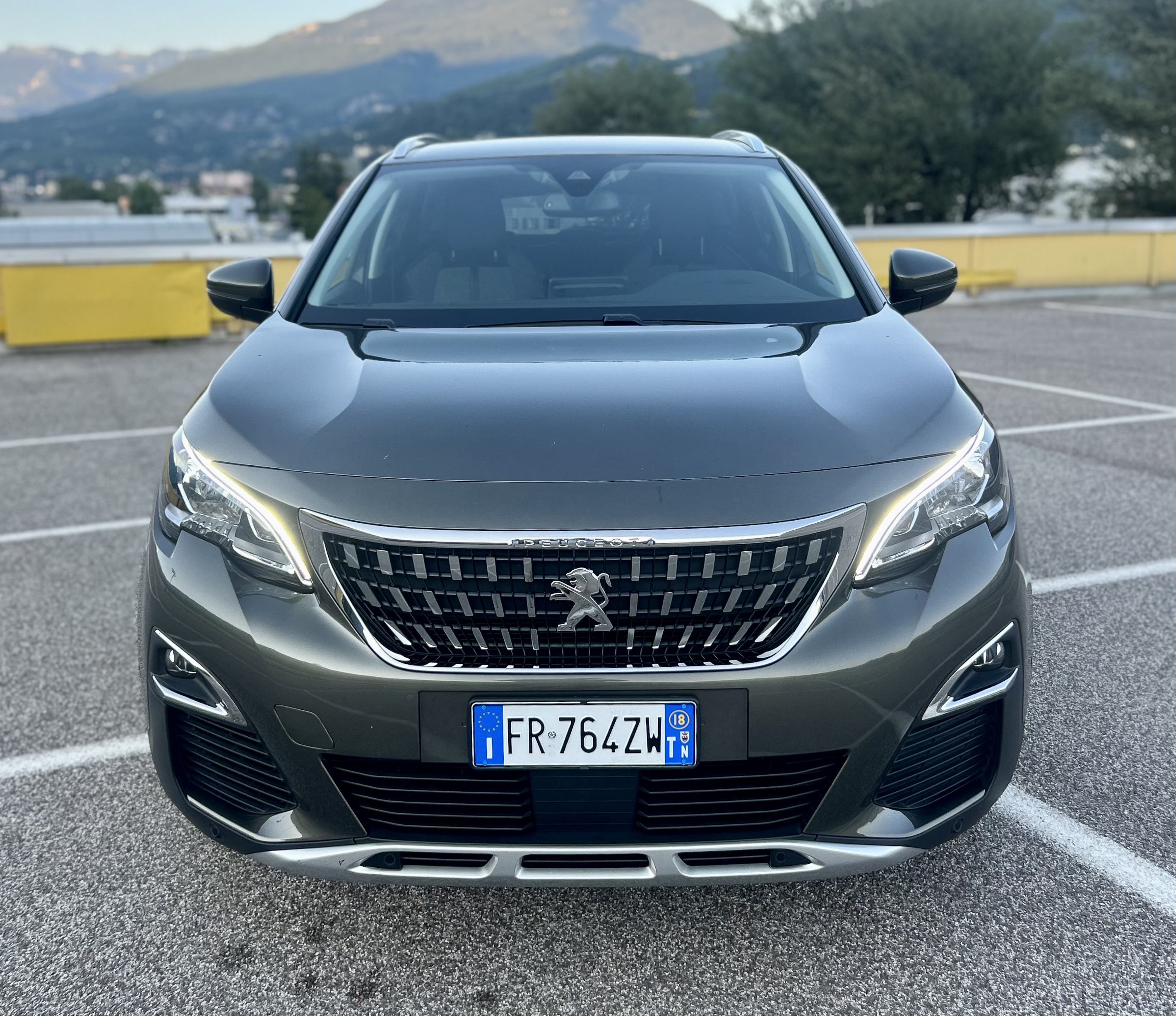 Peugeot 3008 BlueHDi Allure (2018) — foto 10