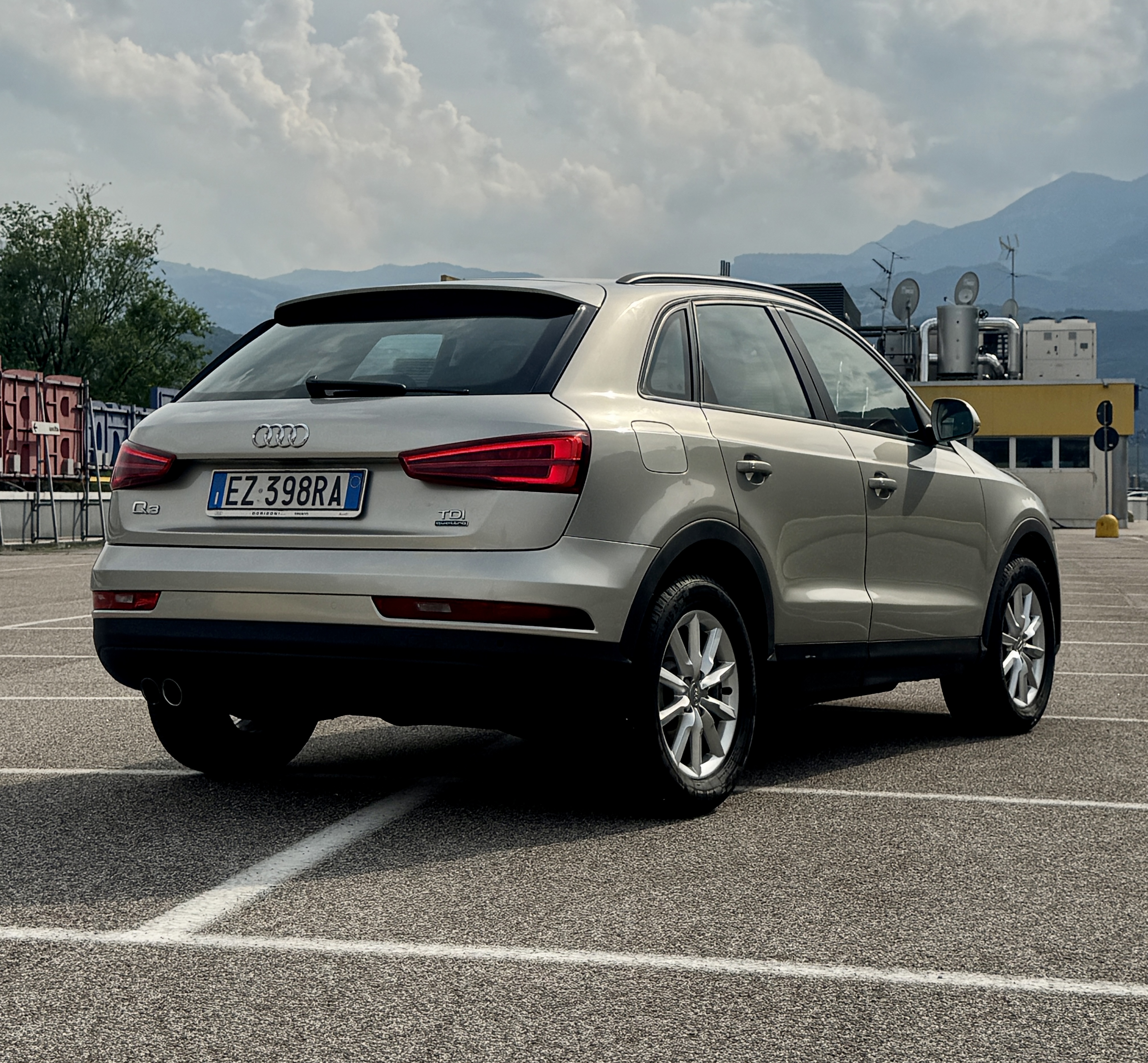 Audi Q3 TDI QUATTRO Edition Sport (2015) — foto 8