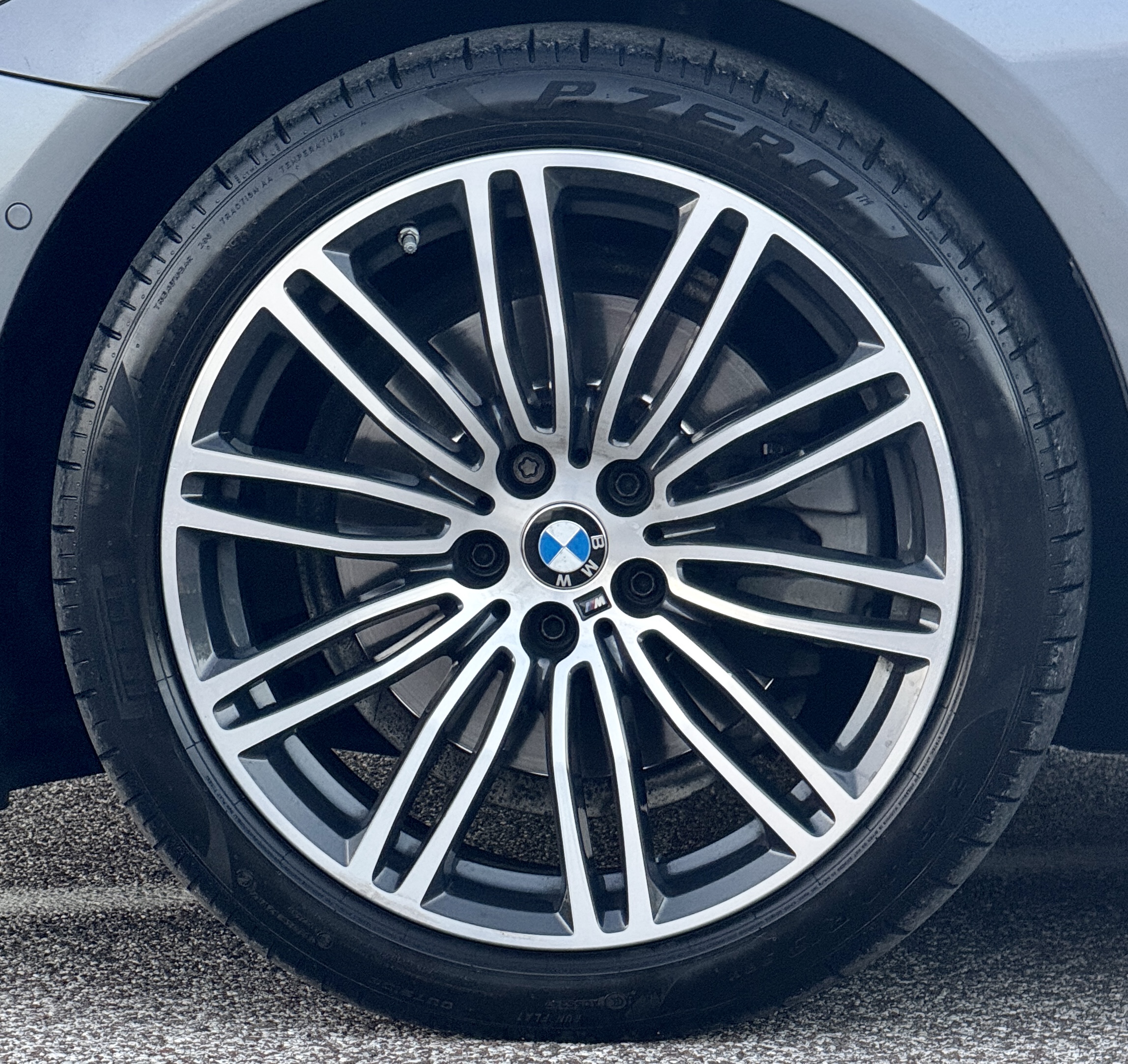 BMW 520d xDrive MSport (2019) — foto 12