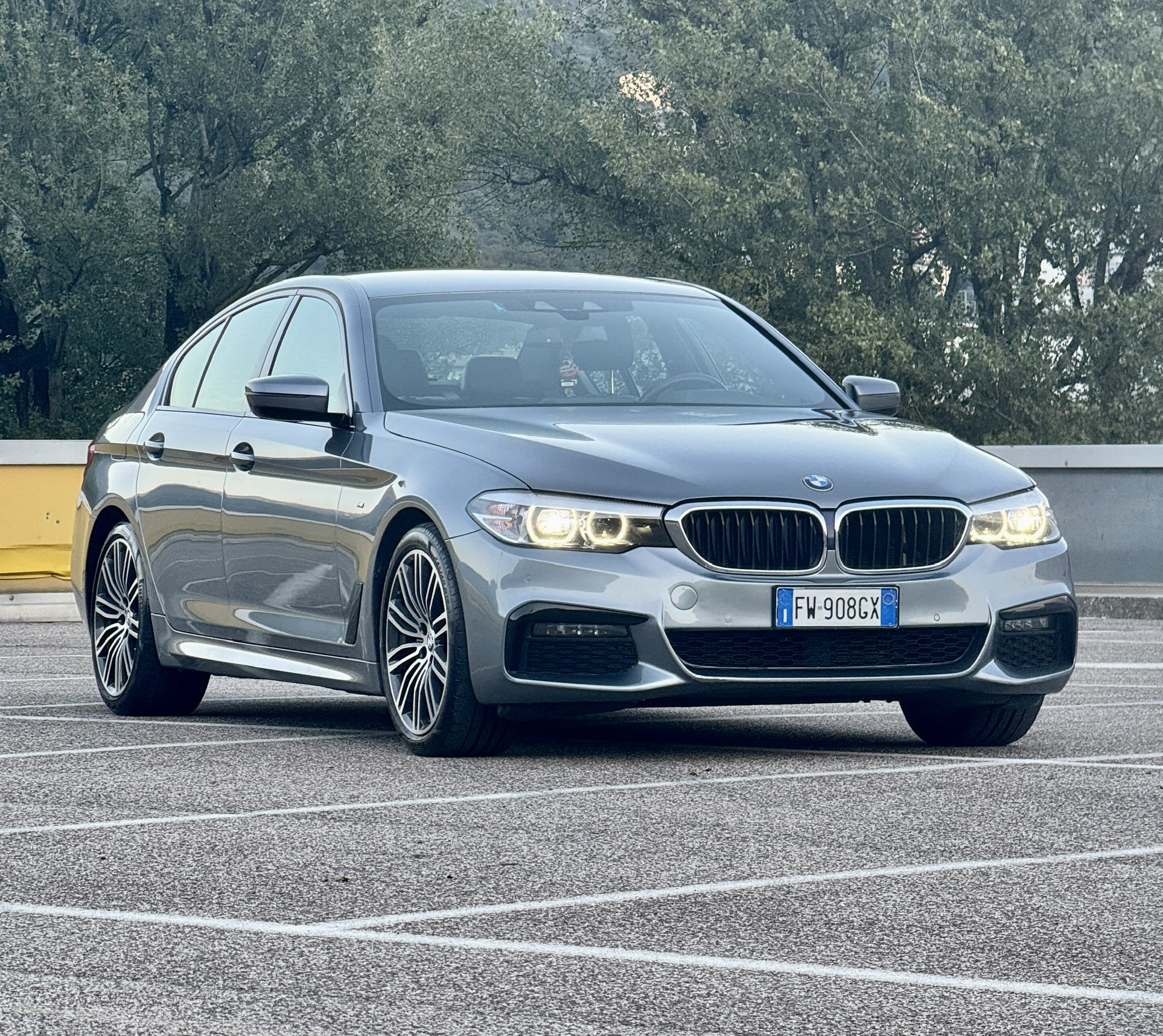 BMW 520d xDrive MSport (2019) — foto 10
