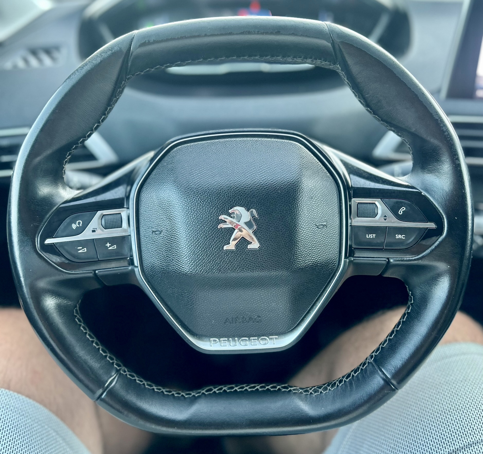 Peugeot 3008 BlueHDi Allure (2018) — foto 18