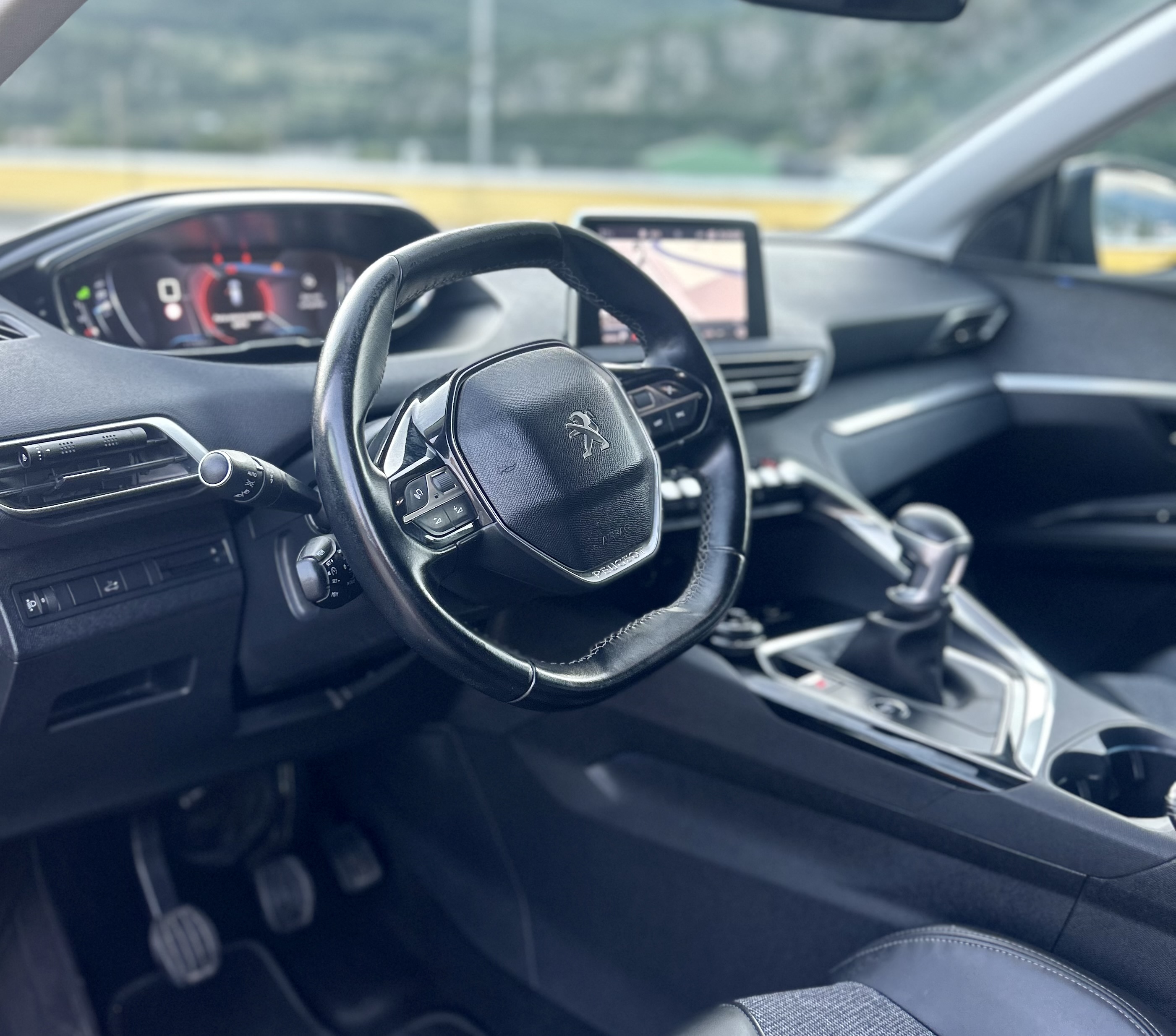 Peugeot 3008 BlueHDi Allure (2018) — foto 12
