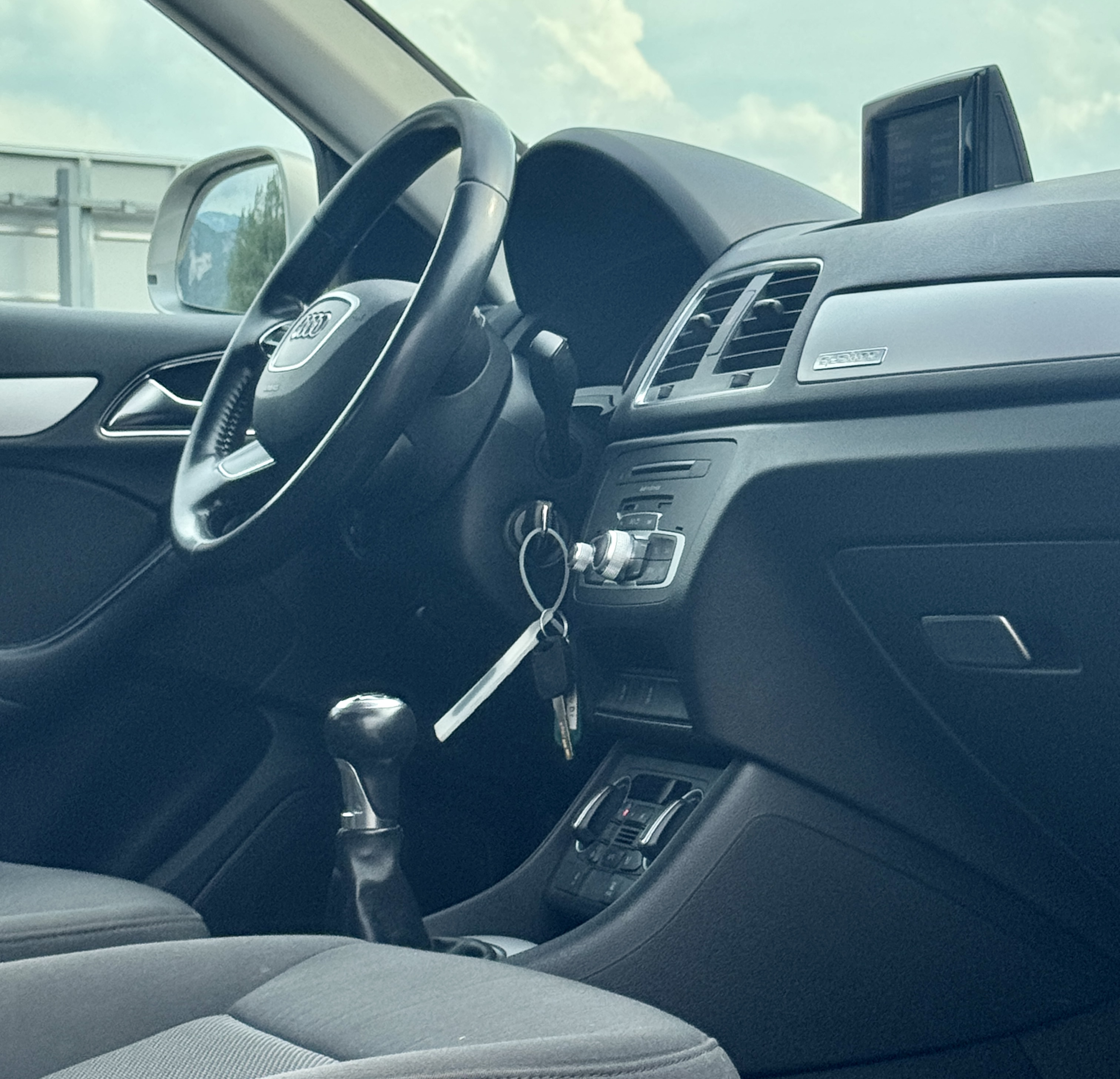 Audi Q3 TDI QUATTRO Edition Sport (2015) — foto 15
