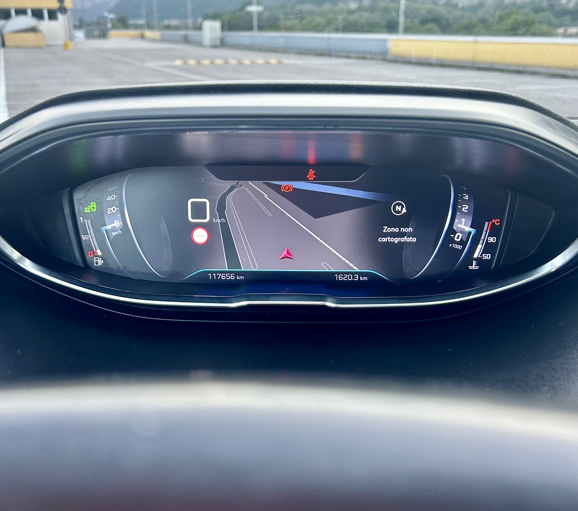 Peugeot 3008 BlueHDi Allure (2018) — foto 19