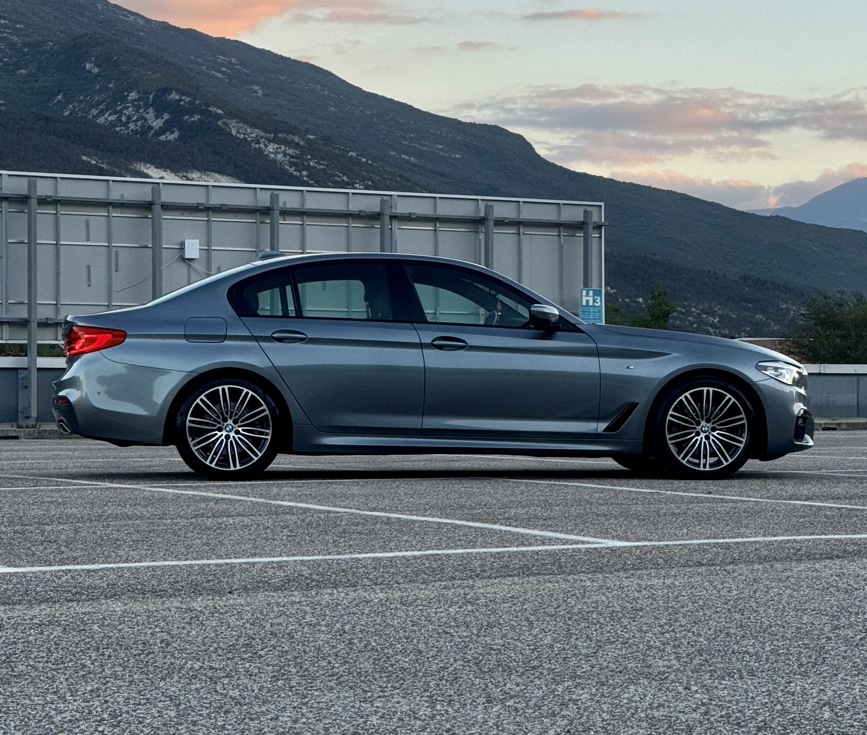 BMW 520d xDrive MSport (2019) — foto 9